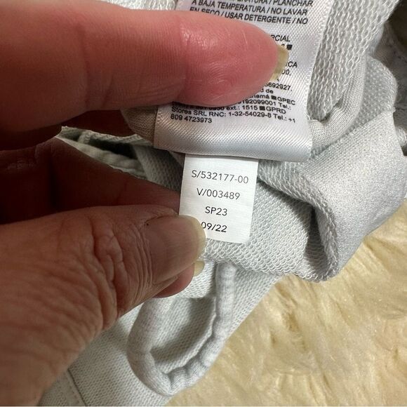 Athleta Gray V-Neck Sweater Soft Knit Casual - Picture 11 of 13